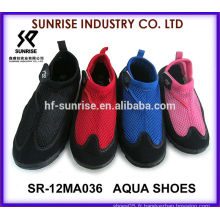 SR-12MA036 Chaussures de surf à neoprene à vente chaude Chaussures Aqua Chaussures à eau Chaussures de surf Chaussures à eau